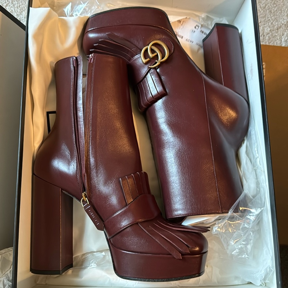 Gucci GG Malaga Kid Vintage Bordeaux Fringe Boots